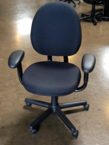 Heavy material steelcase chairs with blue color